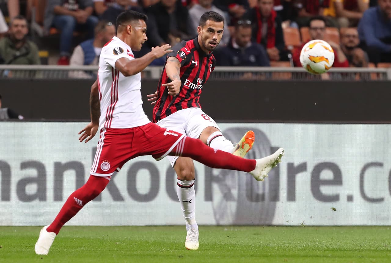 El español Suso fue el encargado de mover los hilos de los locales desde la mitad del campo.