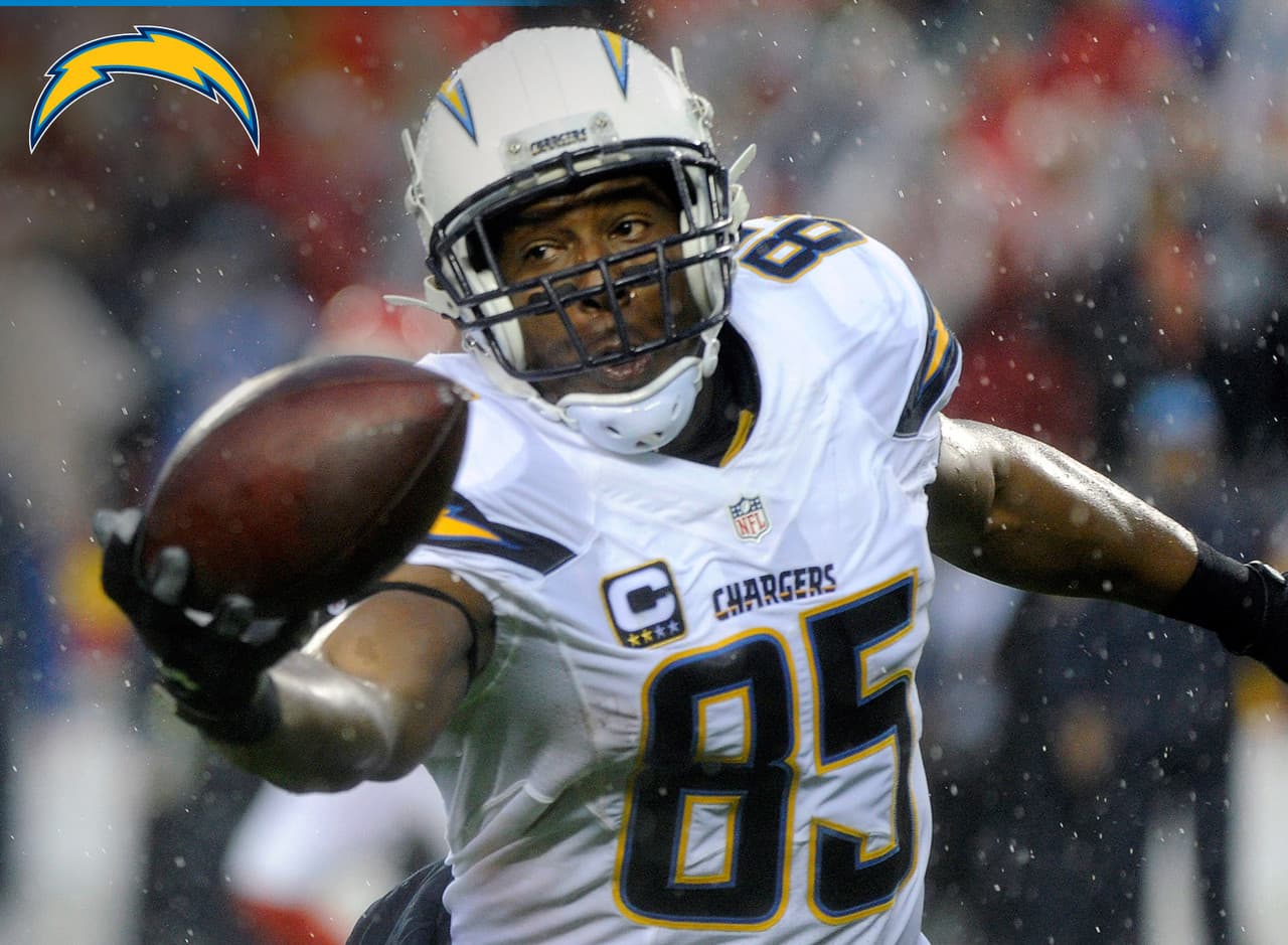 Ganador: Antonio Gates, TE, San Diego Chargers.- Desde luego que Gates ya no es el mismo a los 36 años de edad, aunque produjo 630 yardas con cinco touchdowns en 11 juegos del 2015. El hecho de que los Chargers perdieron a Ladarius Green con los Steelers, le quita competencia a Gates para la próxima temporada y debe seguir siendo considerado en la débil posición de ala cerrada.
