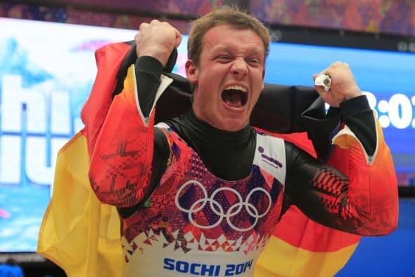 Dominio del alemán Felix Loch, que cumplió con los pronósticos y revalidó el oro conquistado hace cuatro años en Vancouver, en la prueba de luge.