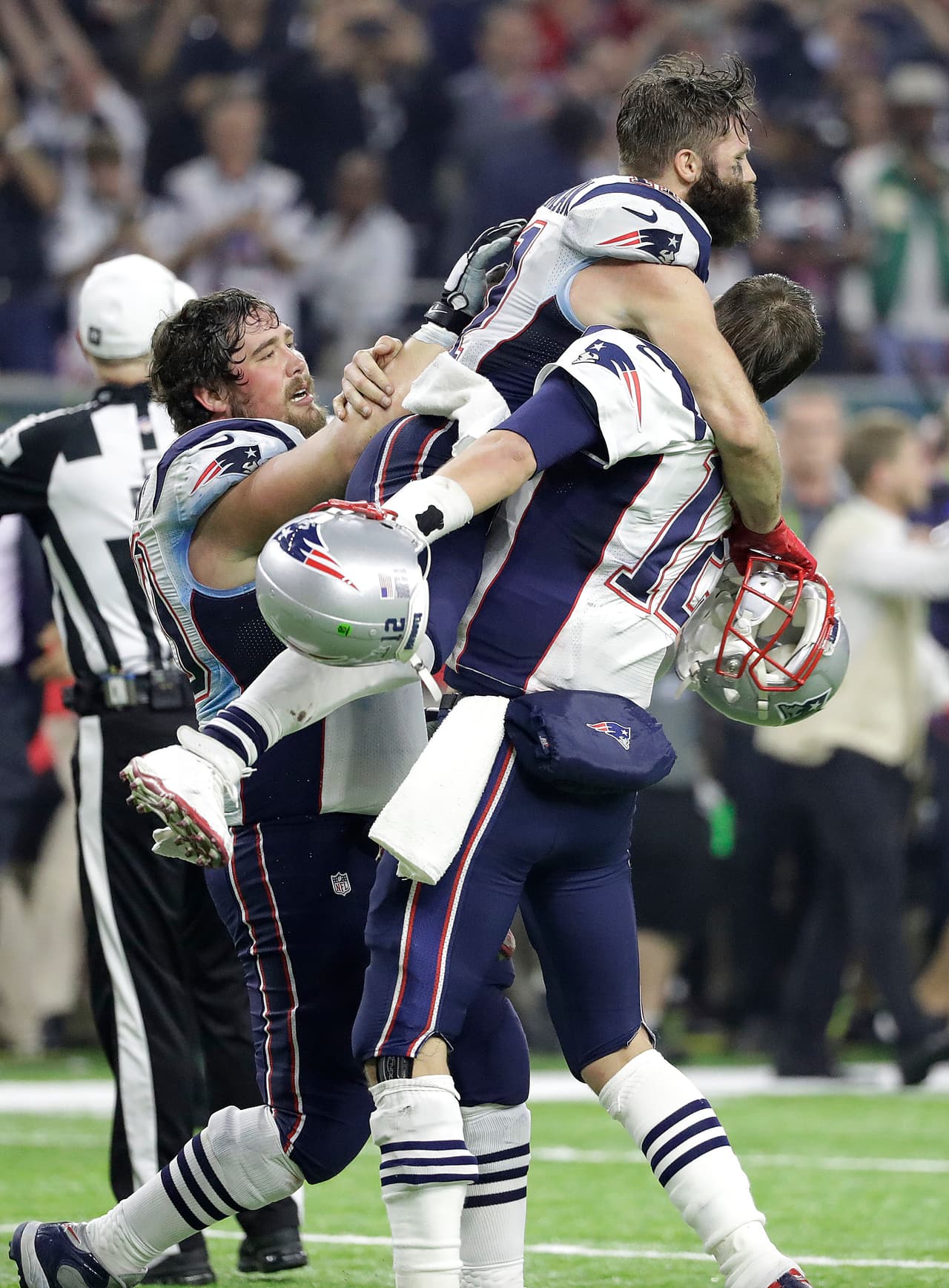 "Todos son lindos", señaló Brady. "Todos son distintos. Este ha sido como parte de un equipo increíble y me siento muy feliz ser parte del mismo".