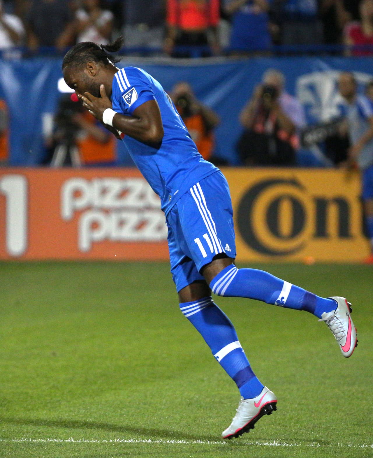 Didier Drogba - el delantero marfileño jugó su primer partido con el Montreal Impact en agosto de 2015. Fue suplente y entró al minuto 59 en lo que fue derrota para los canadienses por 1-0 a manos del Philadelphia Union.