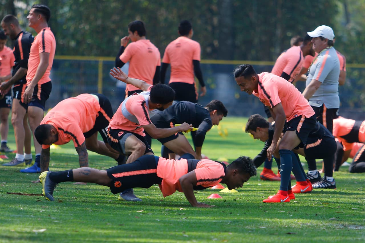 El regreso de Mateus Uribe a los entrenamiento con América es uno de los hechos que Miguel Herrera analizó durante la práctica de su equipo con miras a buscar ser más protagonistas en el Clausura 2019.