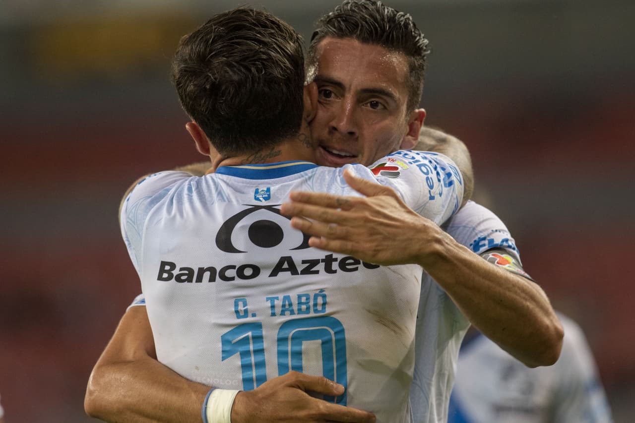Con un solitario gol de Christian Tabó al final del primer tiempo, Puebla le pega 0-1 al Atlas y rompen con su racha de seis partidos sin ver la derrota.