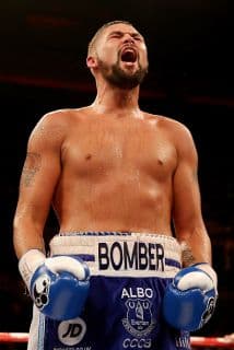 Tony Bellew le ganó la eliminatoria de título a Nathan Cleverly.
