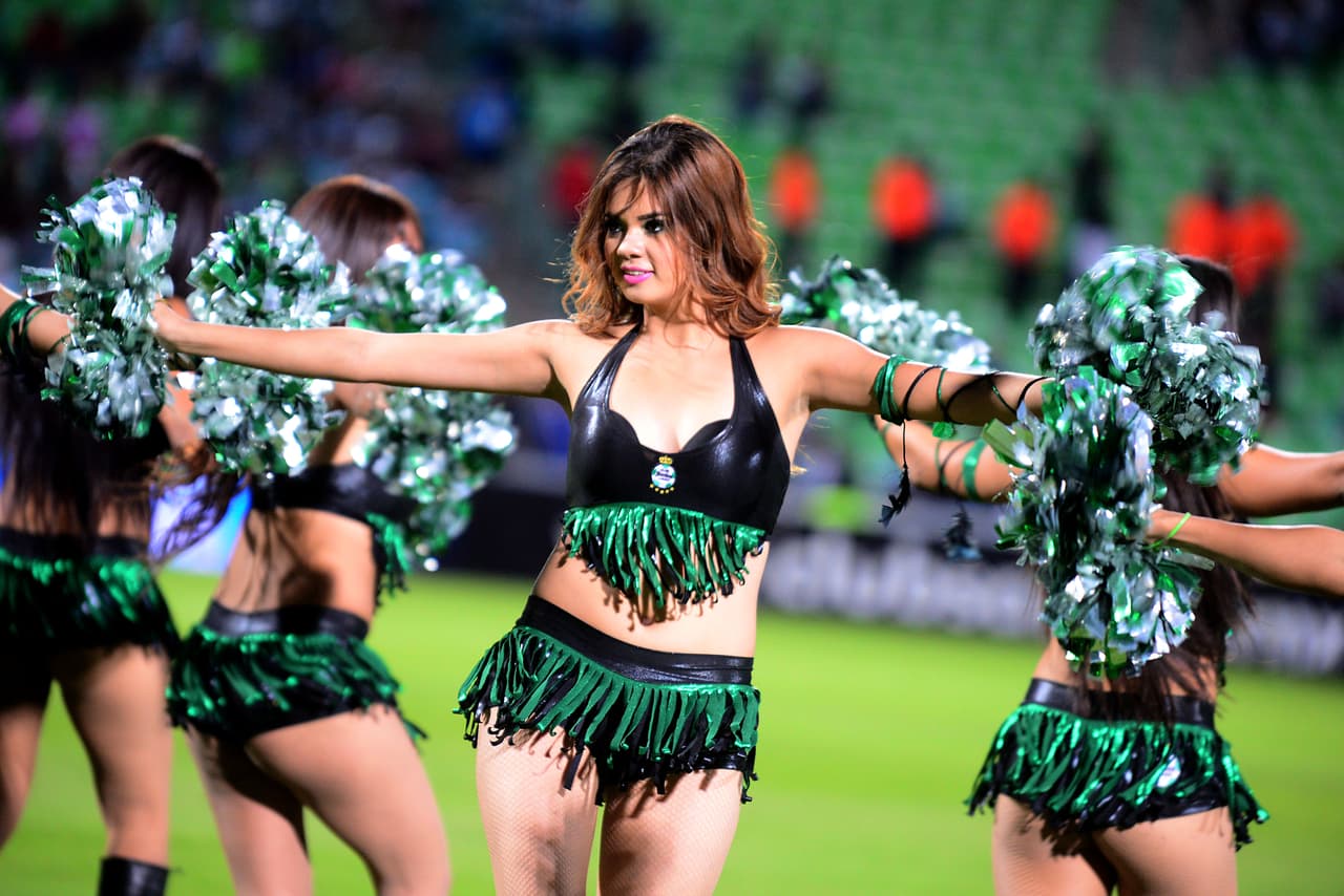 La belleza de las porristas en la fecha 14