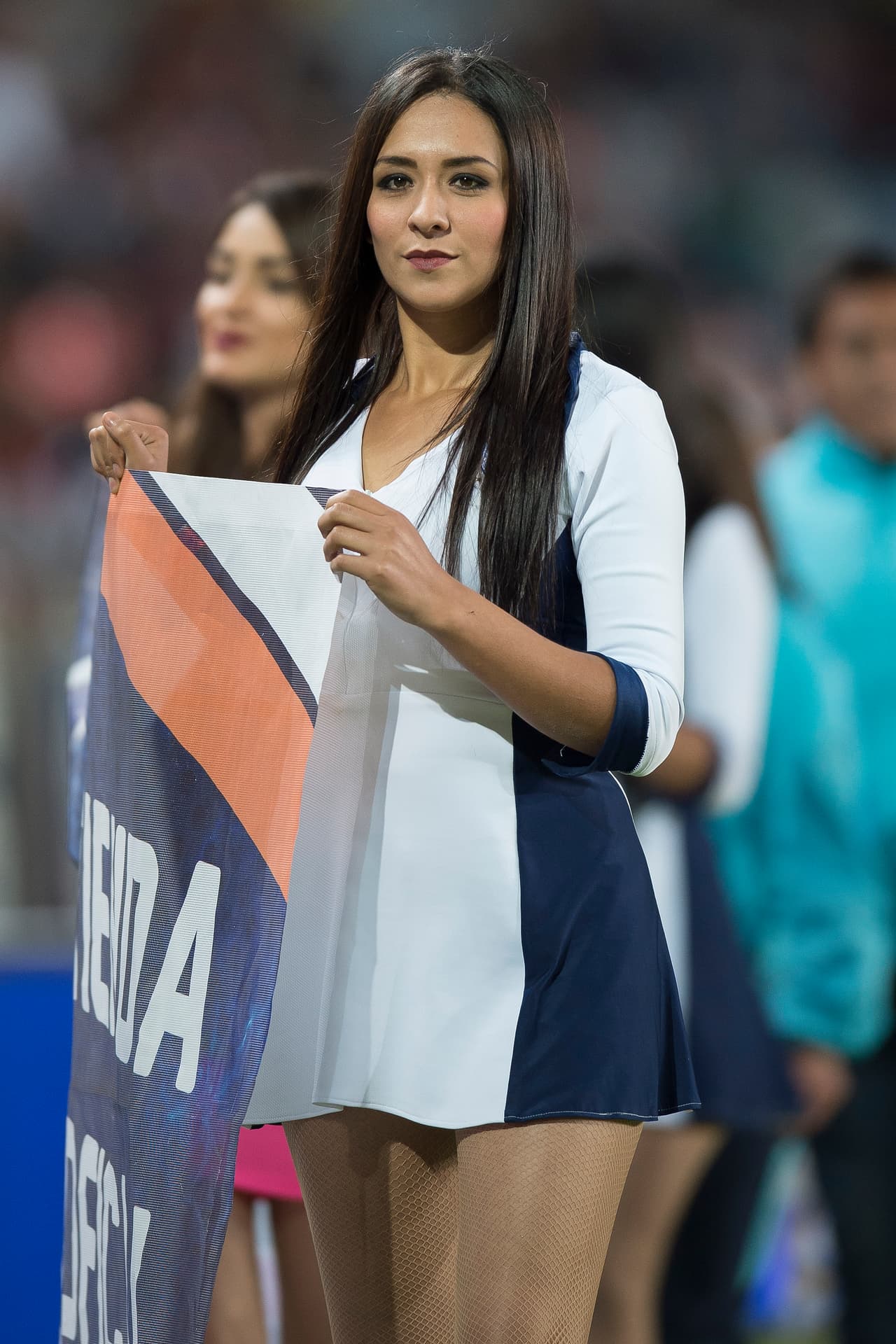 La belleza de las porristas en la fecha 14