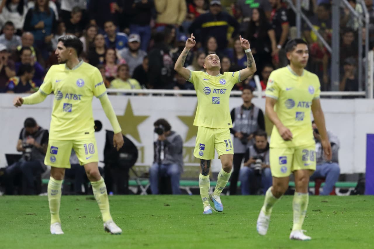 Atlas vino de atrás para remontarle dos goles al América y empatar para repartir puntos en la jornada 9 del Clausura 2023 de la Liga MX, con lo que el América se mantiene en el cuarto lugar de la clasificación, mientras que el Atlas aún está fuera de puestos de repechaje.