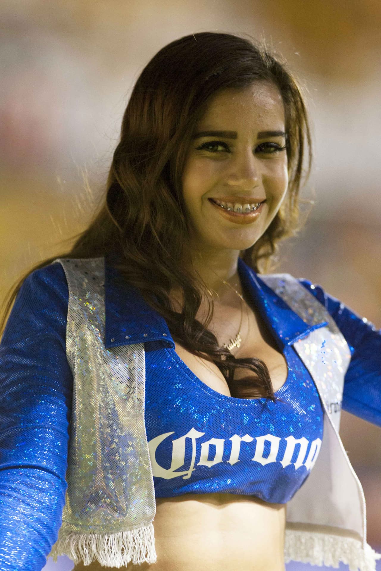 La belleza de las porristas en la fecha 16