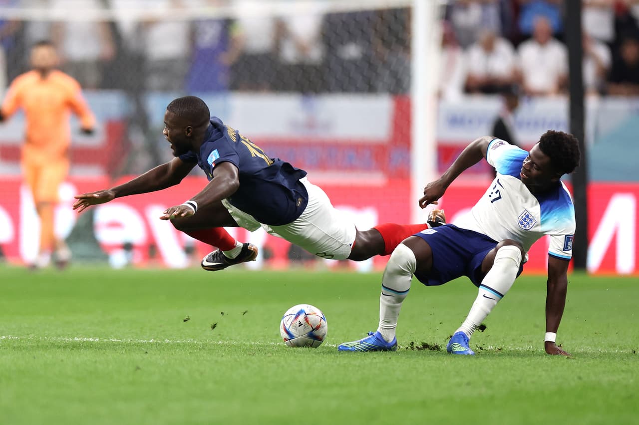 Francia elimina a Inglaterra en el partido donde Harry Kane falló el primer penalti del equipo de los tres leones en la historia de su participación en Copas del Mundo.