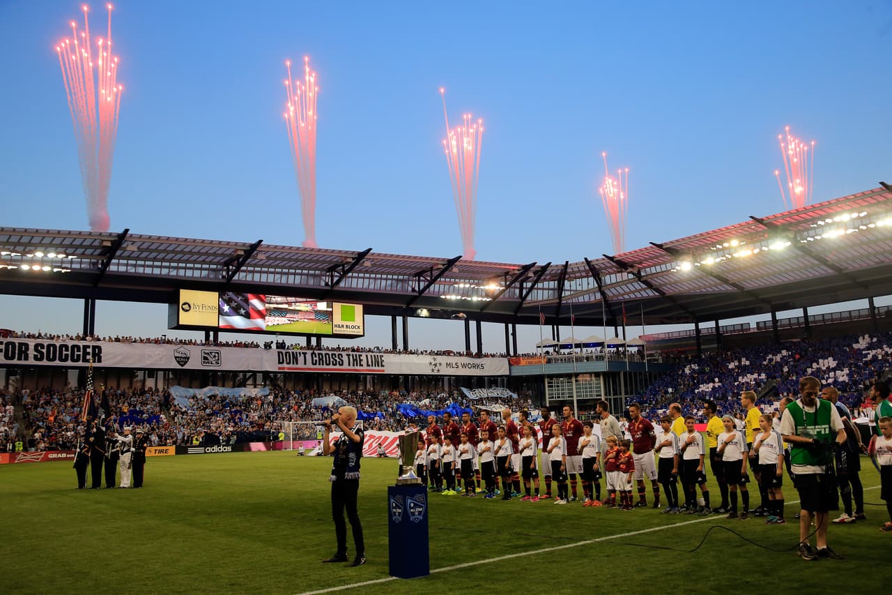 2013 - MLS All Star 1-3 Roma: Sporting Park (21,175 espectadores)