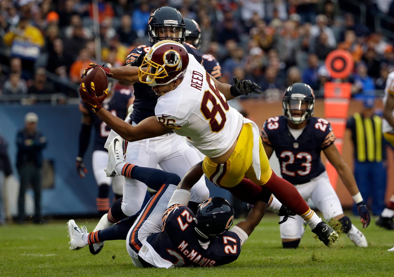 5. JORDAN REED - El ala cerrada de los Washington Redskins tuvo su mejor partido de la temporada. Contra los Bears atrapó 9 pases para 120 yardas con un touchdown, fue el mejor receptor para Kirk Cousins. A pesar de la marca perdedora 6 - 7 Washington va rumbo al título divisional.