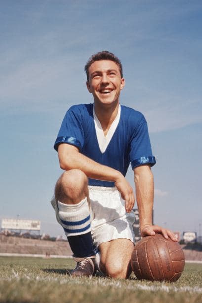 Jimmy Graves es el máximo anotador en Inglaterra. Hizo 357 goles en 516 partidos, la mayoría con el Chelsea y el Tottenahm, aunque también pasó por el Milan y el West Ham, en una carrera que duró desde 1957 hasta 1971 y que incluyó la obtención de la Copa del Mundo de 1966.