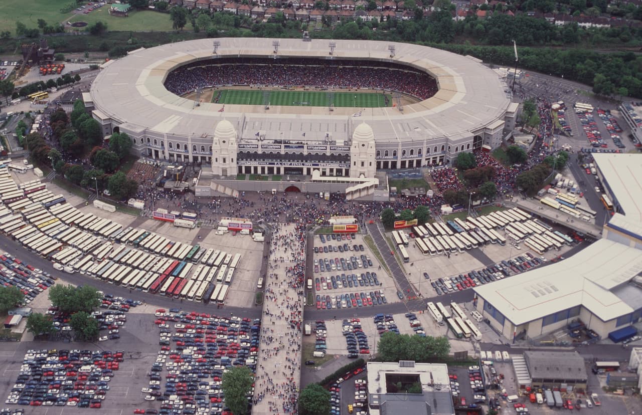 El viejo Wembley no solamente era la catedral del fútbol inglés, sino también la del rock inglés: ahí tocaron Queen, Pink Floyd, The Rolling Stones, David Bowie y U2.