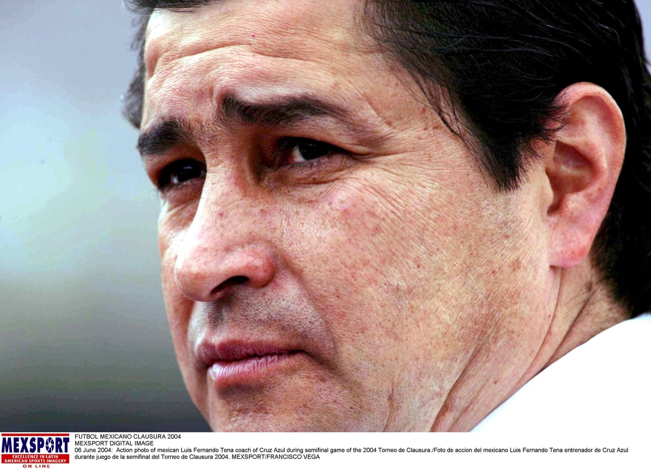 En el Torneo de Invierno del 2000, también salió campeón.