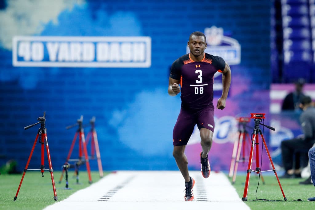 A través del canal de la NFL, NFL Network, se puede seguir el desarrollo de las pruebas y mediciones en una intensa semana en la que se va deshojando la margarita sobre quiénes son los buenos para el Draft, que será el mes próximo.