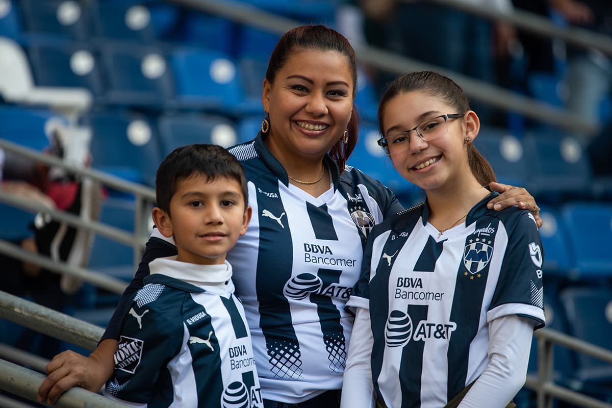 Los fanáticos de Rayados en el Estadio Bancomer para el juego contra Tuzos en la Jornada 1 del Clausura 2019.