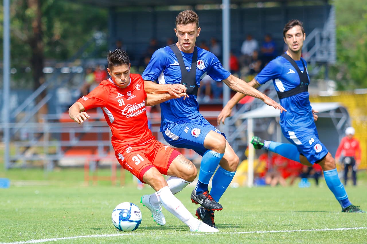 Atlético San Luis, con doblete de Diego Pineda, venció 2-1 de visita a Monarcas Morelia, que descontó con Mario Osuna, en juego de preparación de pretemporada en la cancha anexa del estadio Morelos, previo al Apertura 2019 de la Liga MX.