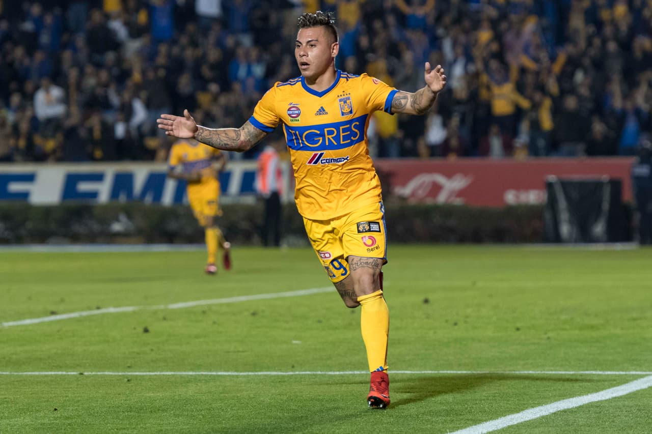 El marcador se abrió al minuto 36, obra del chileno Eduardo Vargas.