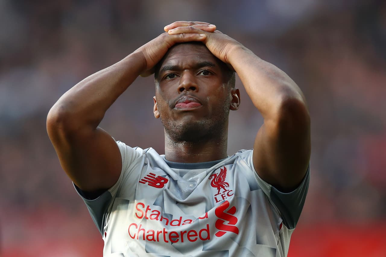Otro jugador que se encuentra indeciso es Daniel Sturridge, ex jugador del Liverpool. Equipos de La Liga y la Serie A están interesados a incorporarlo a sus filas.