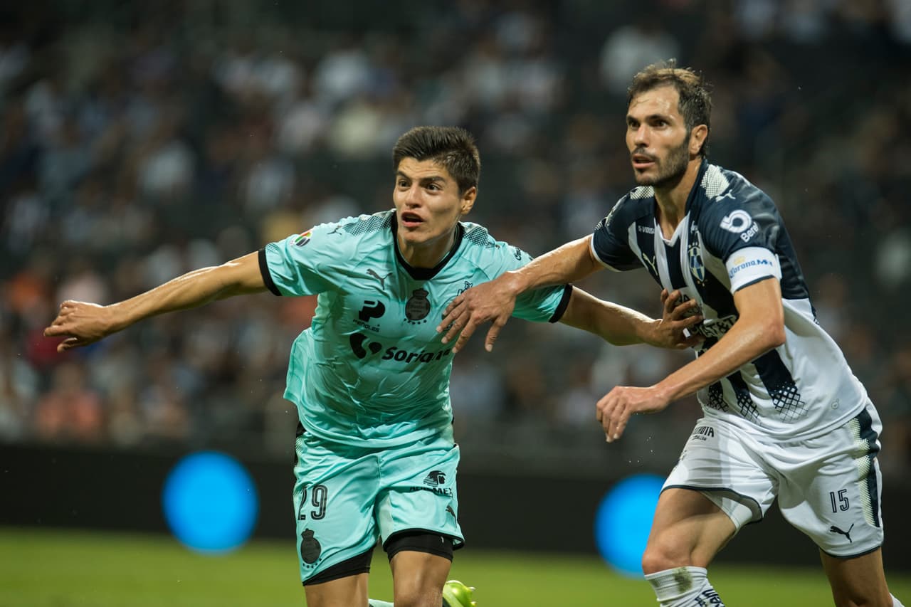 Ronaldo Cisneros reforzará la delantera de Chivas de Guadalajara. El joven mexicano llegó al conjunto en compra definitiva.