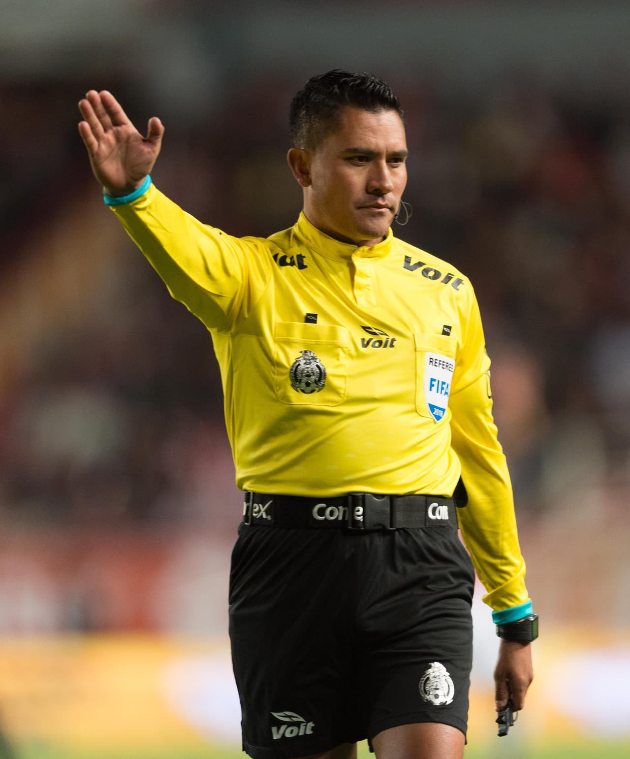 Para Fernando Guerrero fue un encuentro fácil de dirigir en el que mostró 5 tarjetas amarillas durante los 90 minutos.