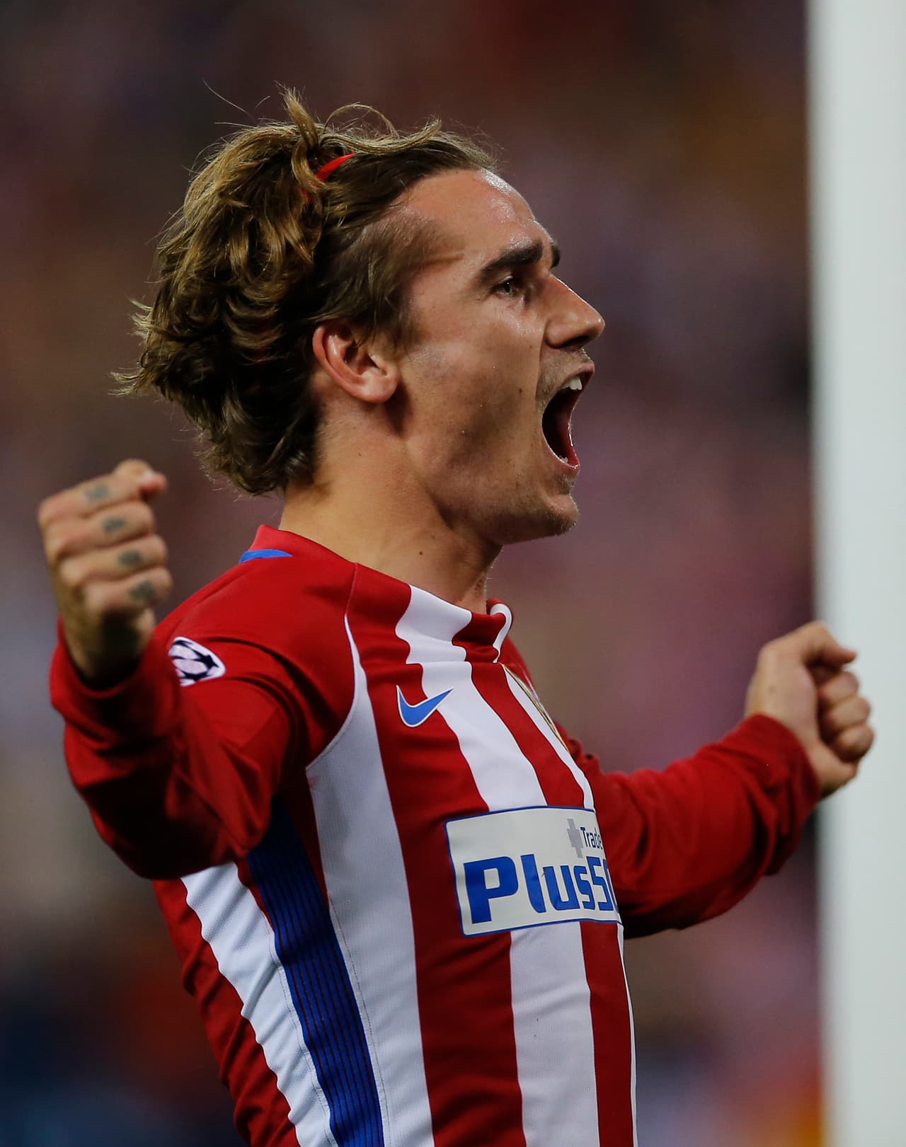 Por su parte, Griezmann no ha tenido tanta eficacia ante el club blanco. Tan solo les ha marcado 3 veces en 21 enfrentamientos, pero solo uno de esos goles fue con la camiseta del Atlético, los otros dos fueron con la Real Sociedad.