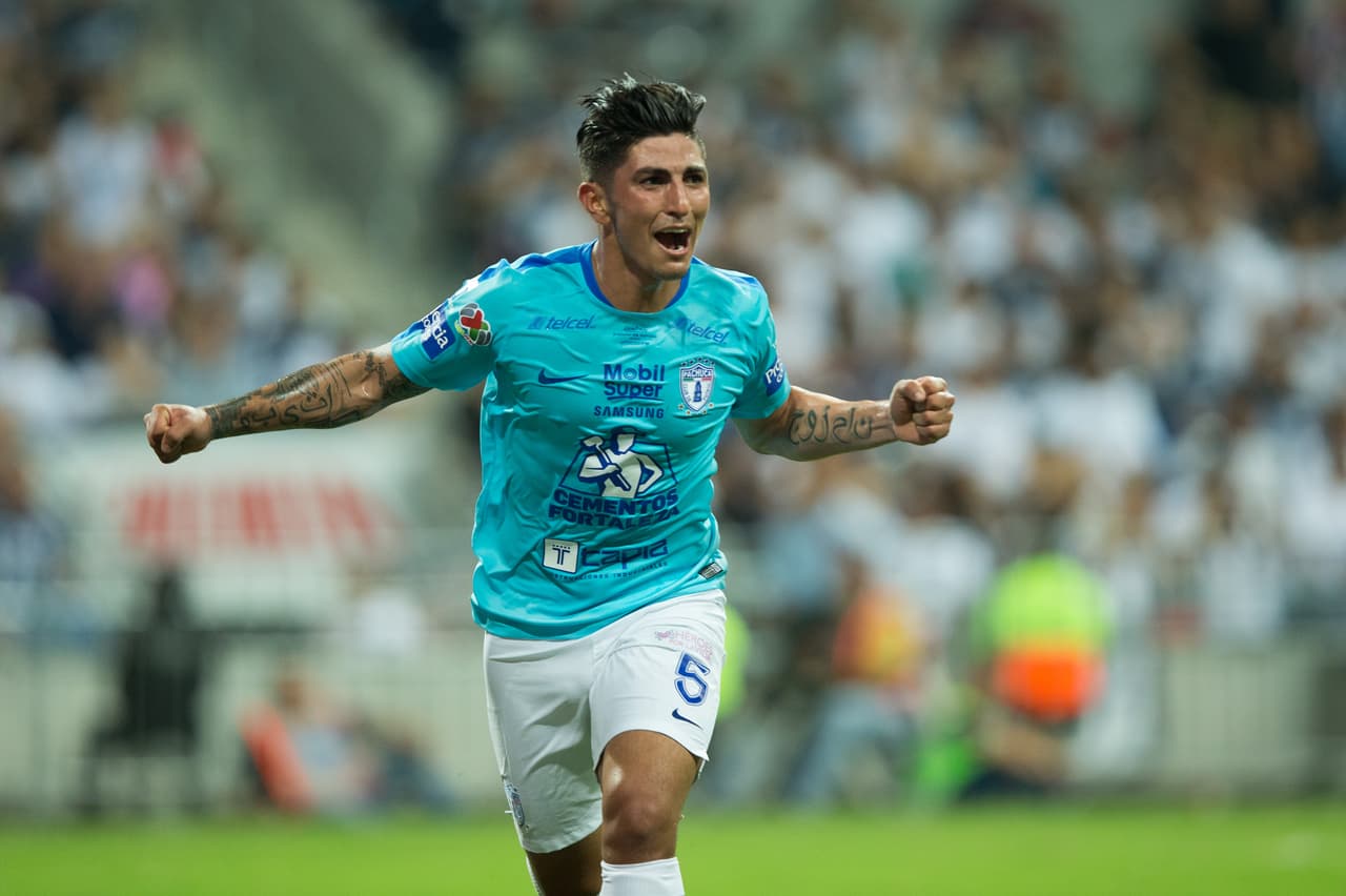 Este canterano rojiblanco de este modo salió campeón en su primer torneo como profesional en Liga MX.