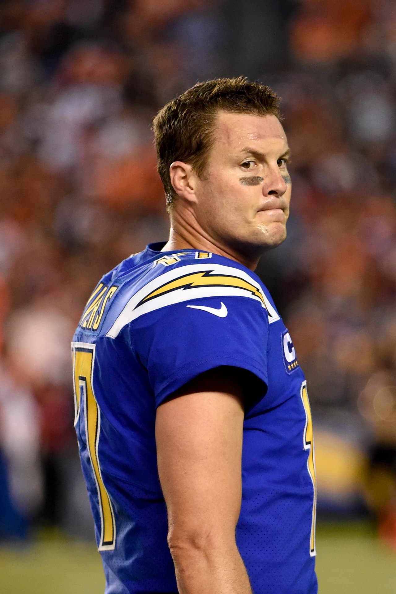 San Diego hizo lo justo para controlar a la ofensiva de Denver que no pudo contener los goles de campo de Josh Lambo y Philip Rivers y compañía lograron su segunda victoria en el Qualcomm Stadium.