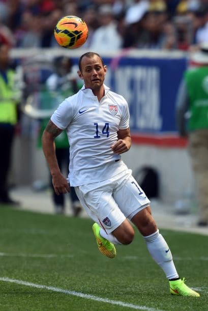 Brad Davis. Posición: Mediocampista. Fecha de nacimiento: 8 de noviembre de 1981. Club: Seattle Sounders FC, EEUU.