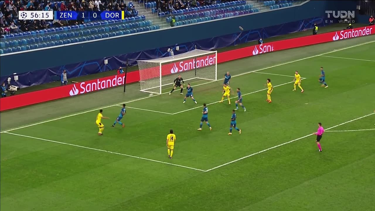 ¡TIRO ATAJADO! disparo por Thorgan Hazard.