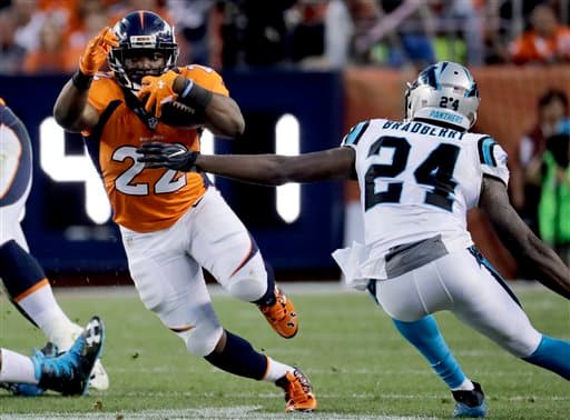 Los Denver Broncos derrotaron a Carolina Panthers en el juego inaugural de la temporada 2016 de la NFL. Los Broncos se vieron abajo dos veces en el marcador, pero supieron sobreponerse y se llevaron el triunfo 21-20.