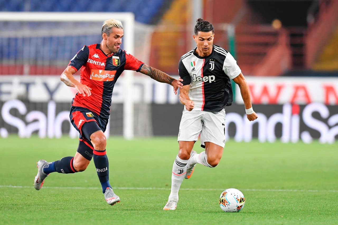 Juventus gana y se despega de Lazio en la Serie A | Cristiano Ronaldo y la 'Juve' golearon 1-3 a los de Genoa; se despgan de Lazio en la competencia por el título.