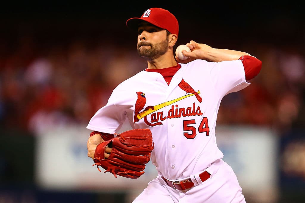 Tras registrar su efectividad más alta en St. Louis (4.67), la de 2016 fue la última campaña en la que se enfundó en la franela de los Cards.