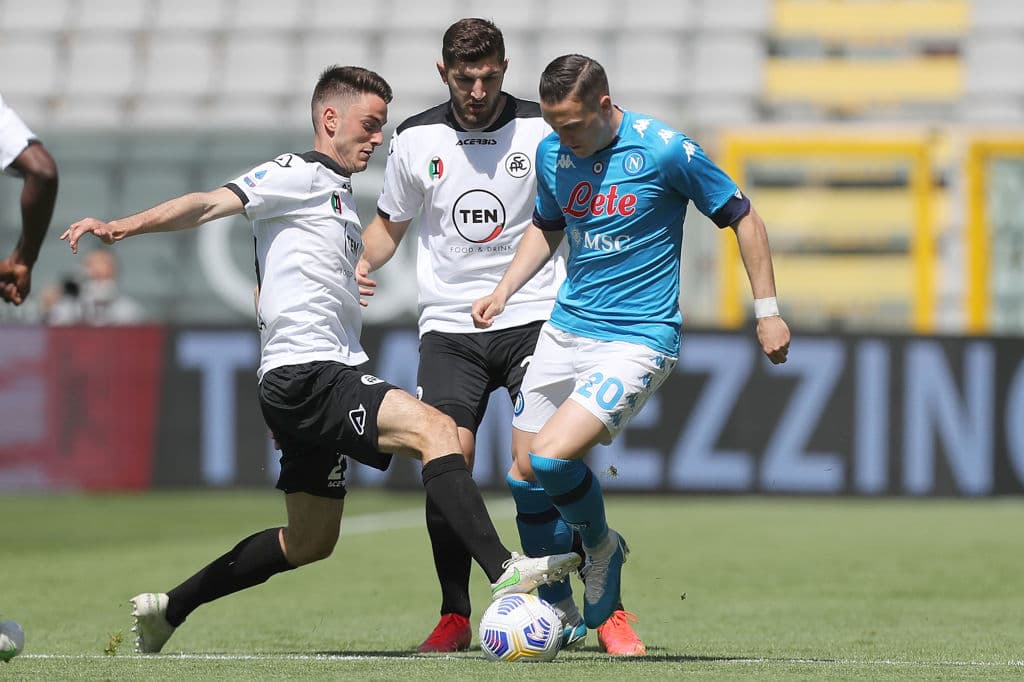 El doblete de Victor Osimhen, gol de Piotr Zielinski y gol de Hirving Lozano, Napoli le hace la diablura al Spezia y los vencen 1-4.
