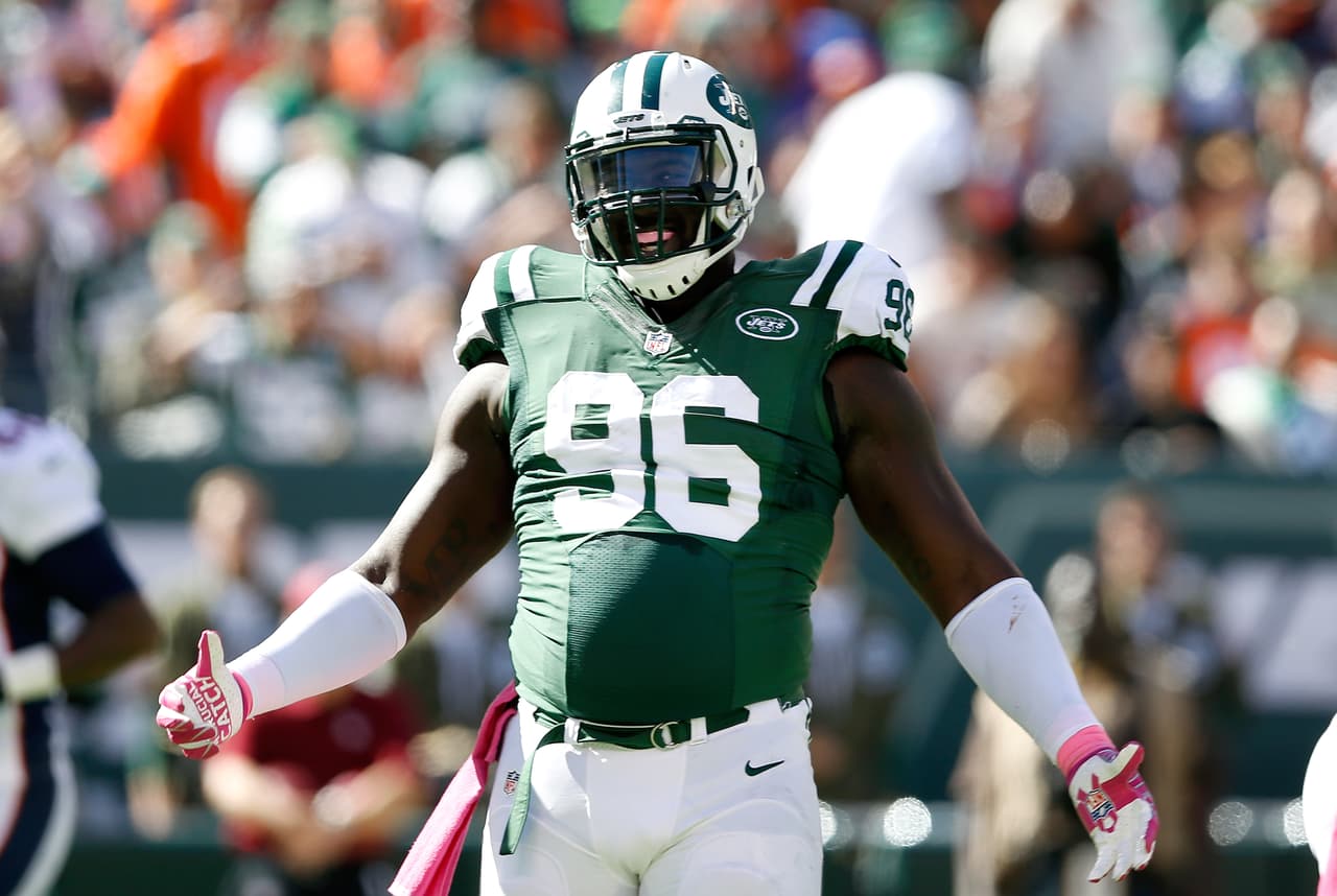 Muhammad Wilkerson se presentó al inicio del mini-campamento de los Jets