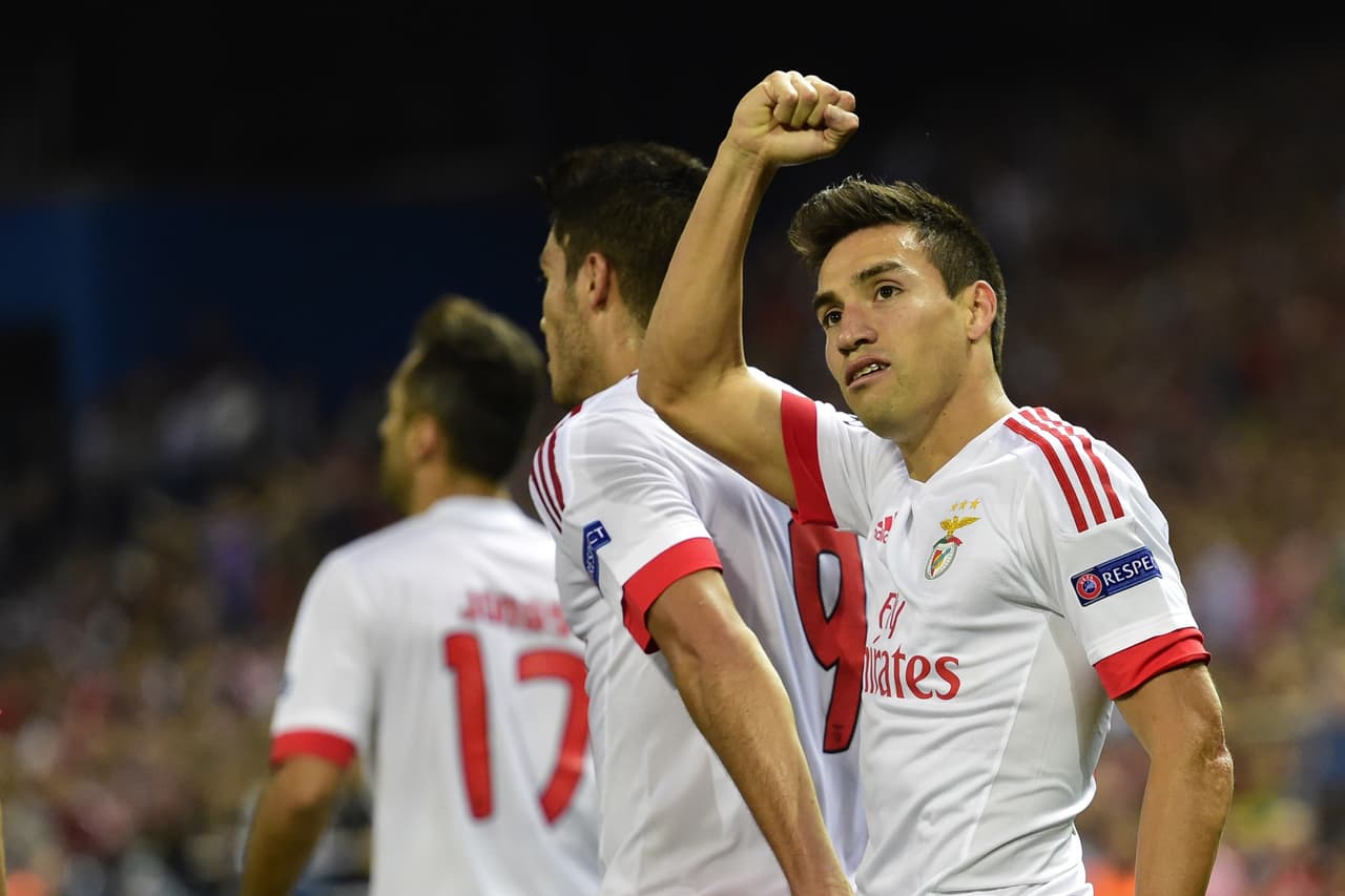 En Madrid, el Benfica dio la campanada al vencer 2-1 al Atlético de Madrid.