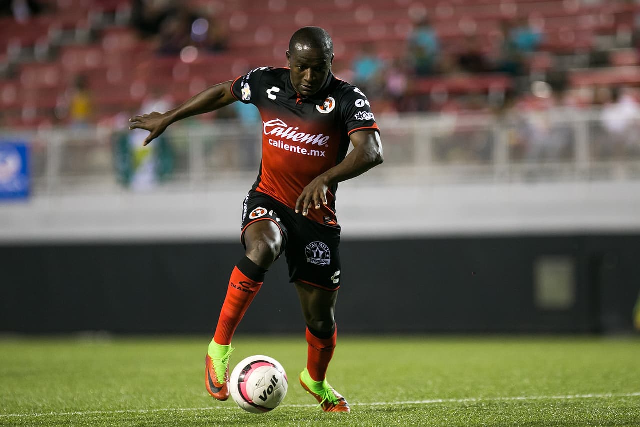 Alta: Mauricio Cuero (Santos Laguna).