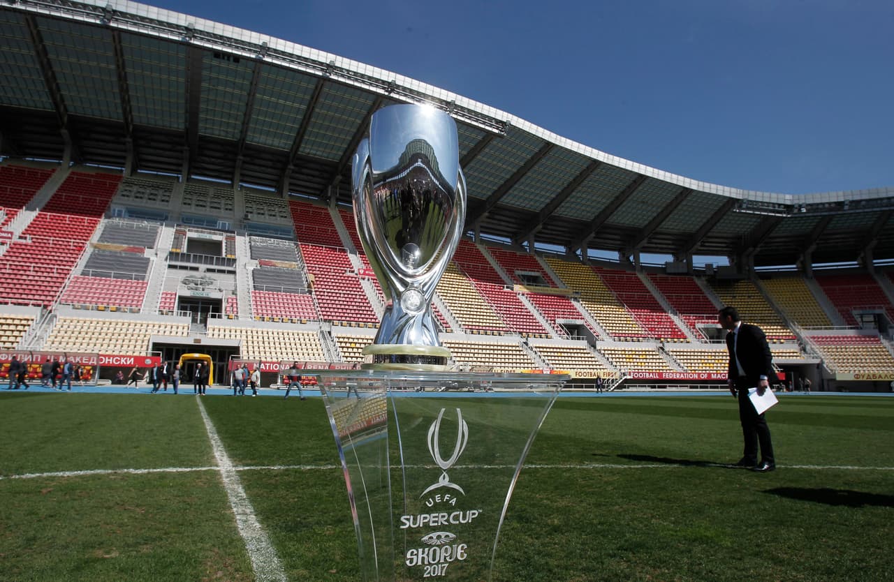 Tiene una capacidad de 33,460 espectadores y el fútbol español no olvidará aquel 12 de agosto de 2009, marcado por la muerte de Dani Jarque que recibió un emotivo homenaje con camisetas conmemorativas en los internacionales españoles con el 21 y su nombre a la espalda.