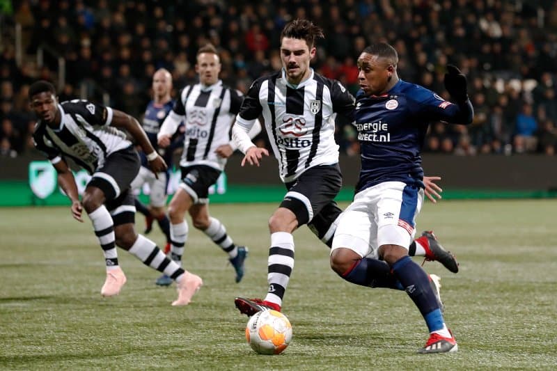 Con 45 puntos en 16 partidos el PSV Eindhoven sigue imparable al frente de la Eredivisie. Su próximo partido será el 22 de diciembre contra el AZ Alkmaar.