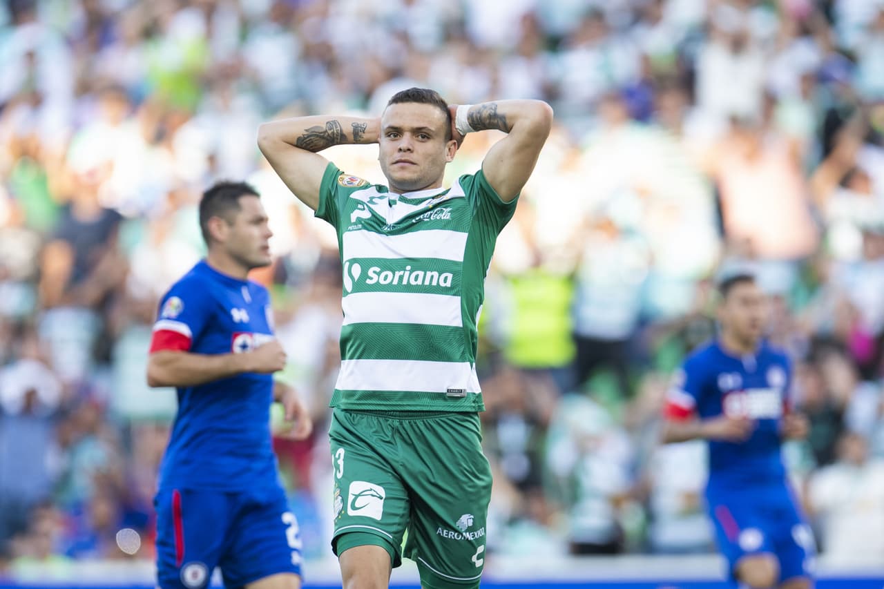 Santos Laguna dejó escapar una gran ocasión de darle un golpe al líder de la Liga MX luego de empatar 1-1 en el juego que bajó el telón de la Jornada 7 del torneo Apertura 2018.
