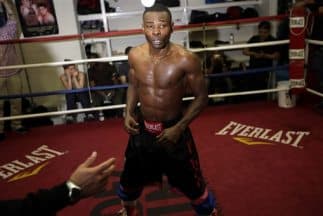 Guillermo Rigondeaux se quedó sin rival.