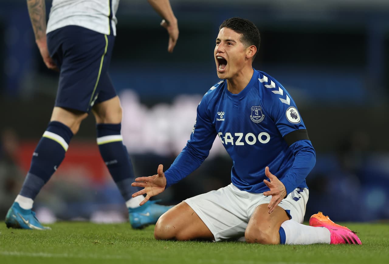 James Rodríguez es aislado con el Everton por Covid-19