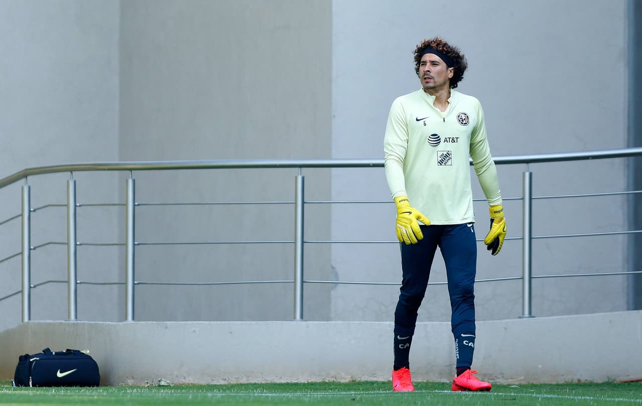 América y Televisa donan equipo de protección a personal médico