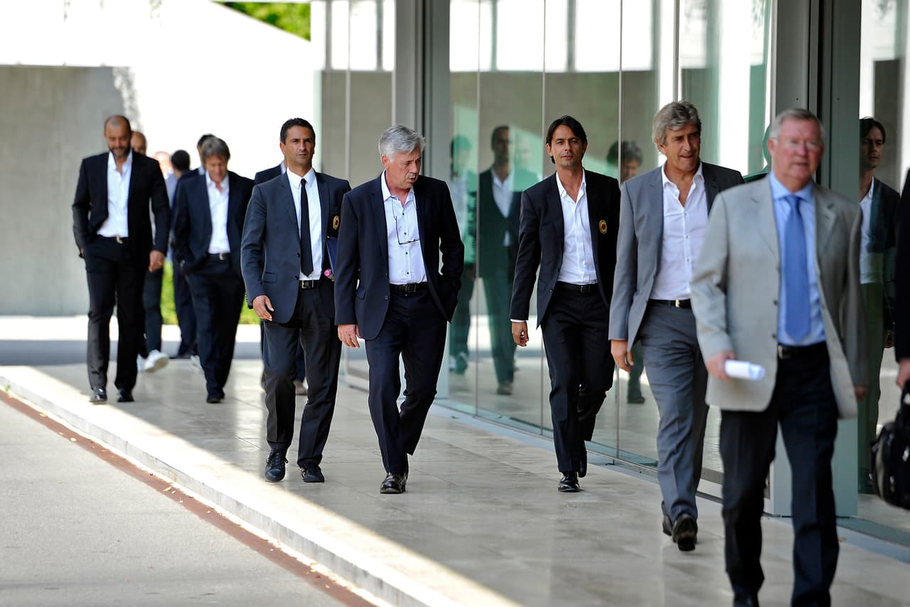 Los invitados secretos varían año con año: en el 2015 estuvieron Pippo Inzaghi del AC Milán y Manuel Pellegrini del Manchester City.