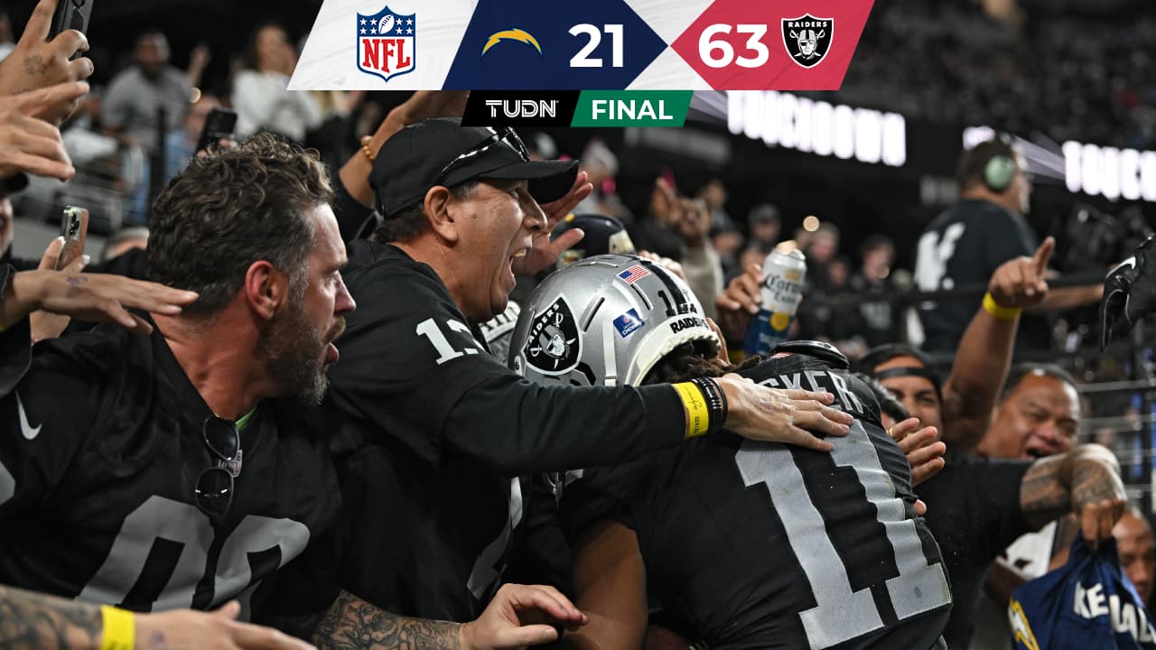 Paliza histórica de Raiders sobre Chargers en inicio de la Semana 15