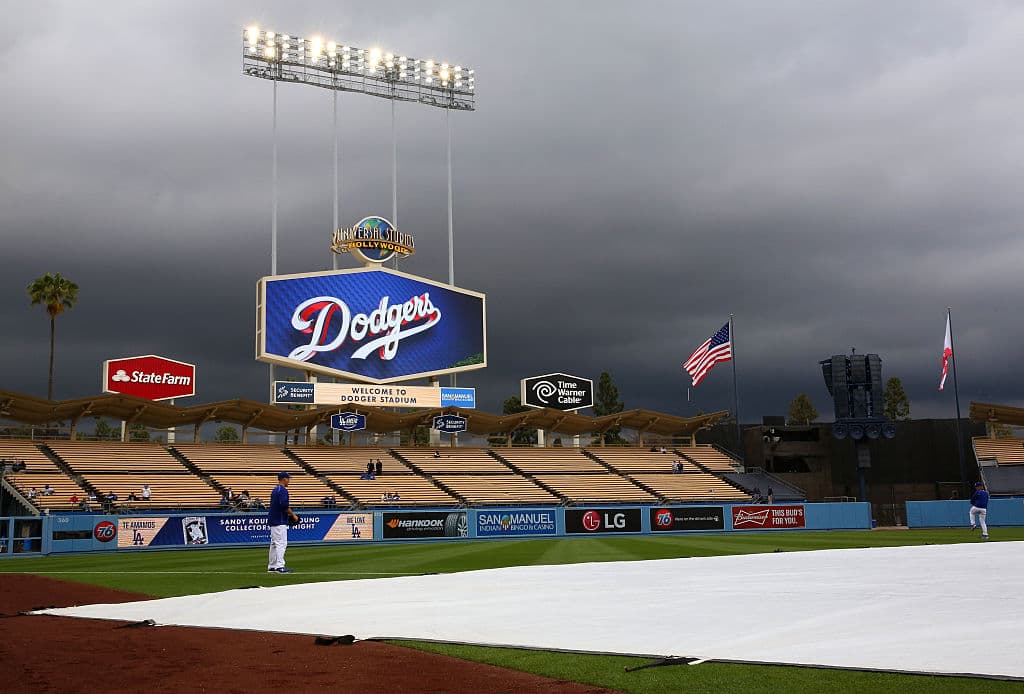 Desde que se inauguró el Dodger Stadium, en 1962, ya había preocupaciones. La principal era lo alejado que estaba del centro de Los Ángeles. En estas fechas es el tráfico, pero ya hay una propuesta.
