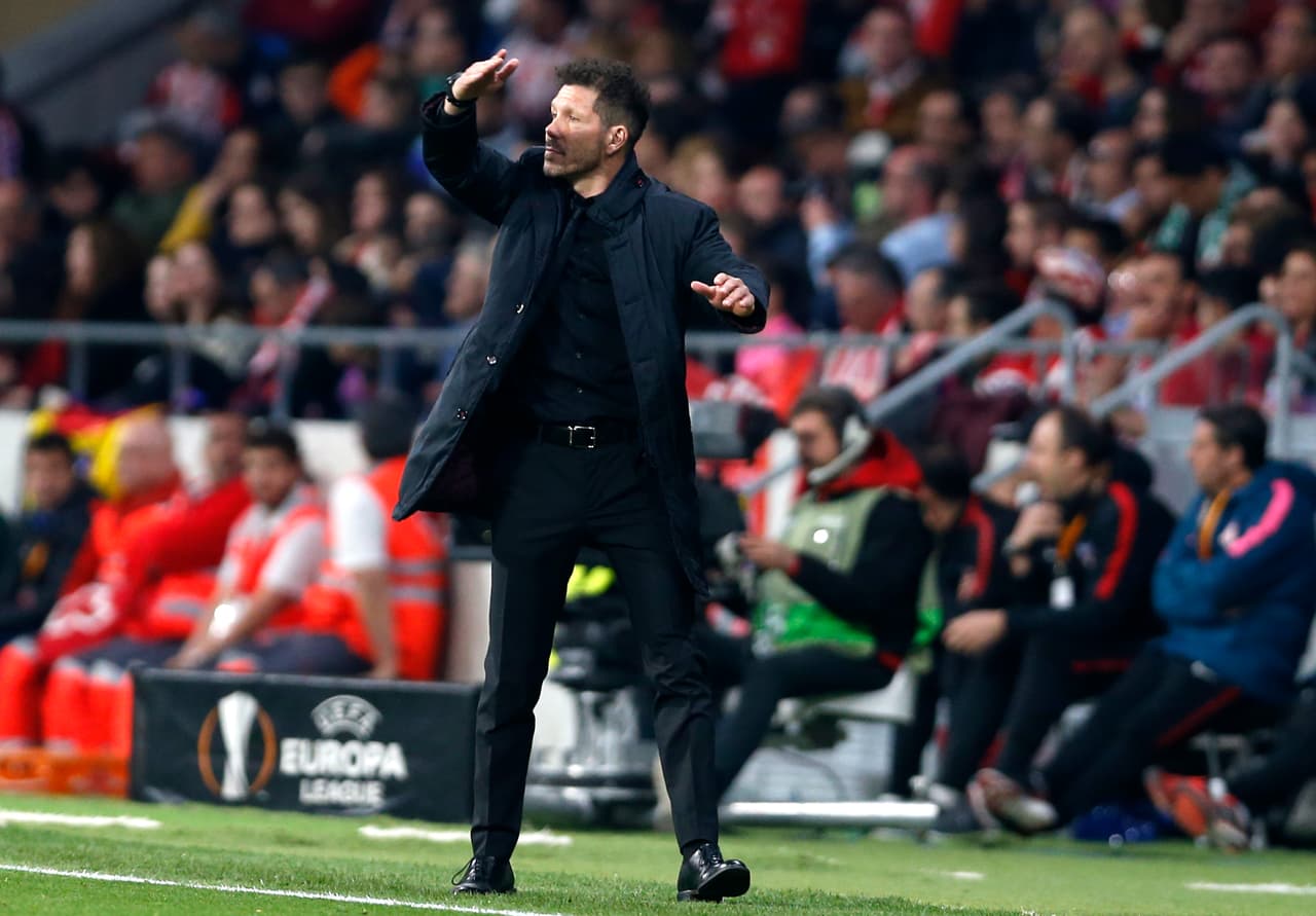 Con este triunfo, el Atlético va con ventaja a Lisboa la próxima semana para confirmar su paso a semifinales, pero primero debe enfrentar por La Liga al Real Madrid en el Bernabéu.