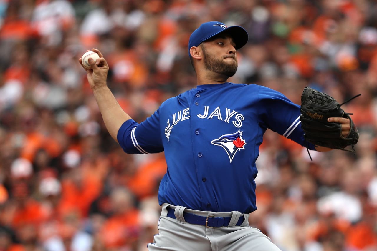 BALTIMORE, MD - APRIL 03: Starting pitcher Marco Estrada #25 of the Toronto Blue Jays works the first inning against the Baltimore Orioles during their Opening Day game at Oriole Park at Camden Yards on April 3, 2017 in Baltimore, Maryland (Photo by Patrick Smith/Getty Images)