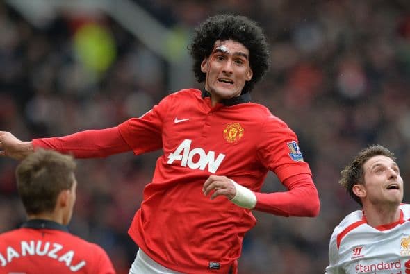 Y peor con los refuerzos traídos por Moyes como el caso de Fellaini, a quienes tampoco le encontró acomodo en la plantilla.