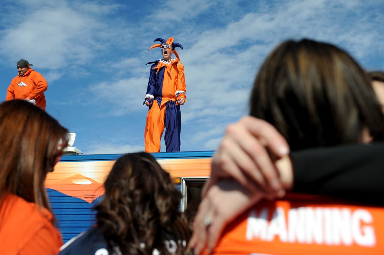 La adrenalina de los fans se desbordó durante los juegos de Campeonato de Conferencia de la NFL. ¡Checa las mejores tomas!